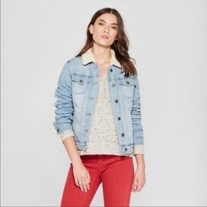 Universal Thread sherpa lined light denim jacket